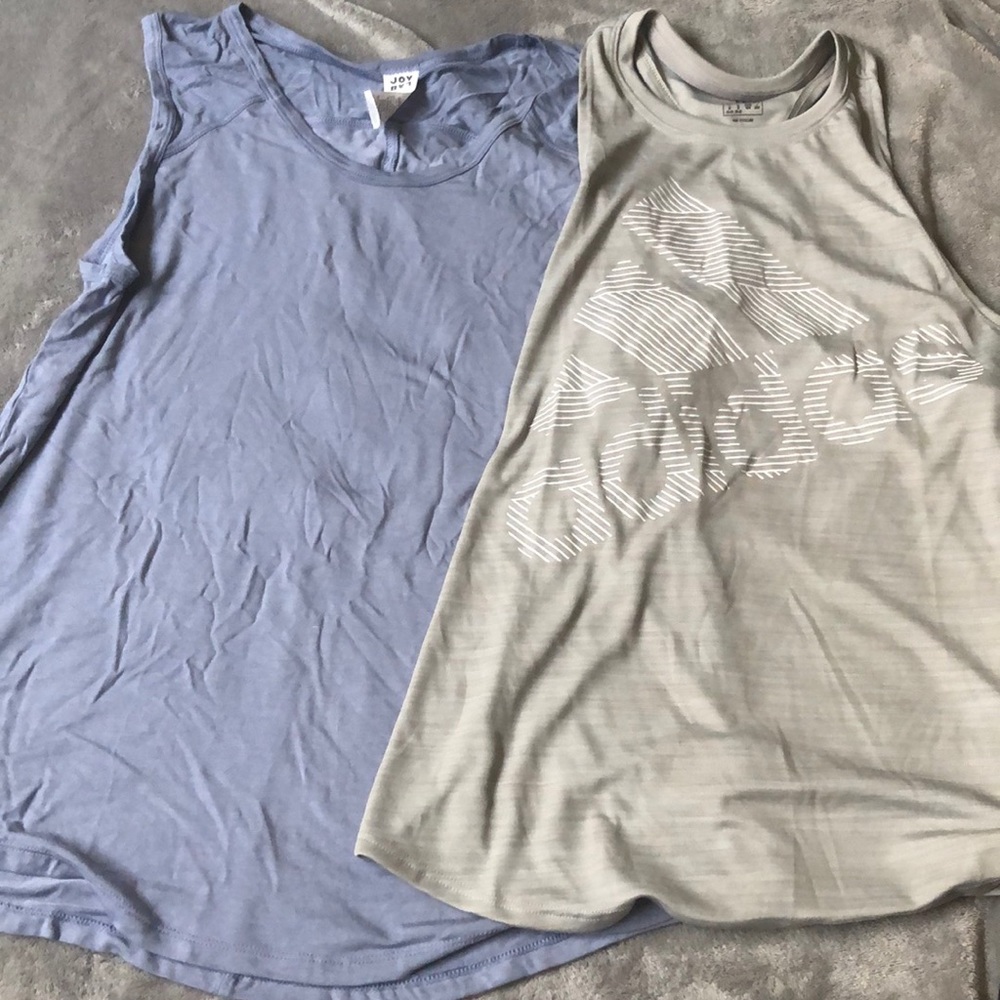 2 workout tanks
